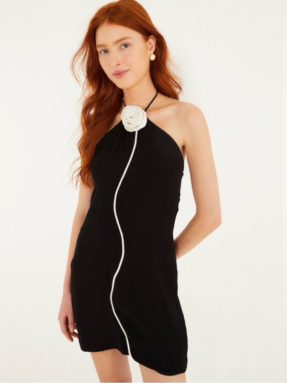 FARM RIO NWT Black Halter Mini Dress - Sleek Strapback Women’s Dress
